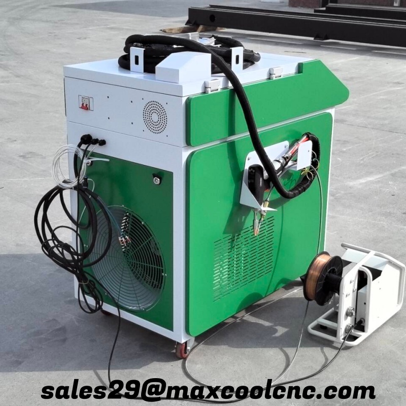 Sistema di Saldatura Laser a F - Fiber Laser Cutter 1500W Metal recensione e prezzo