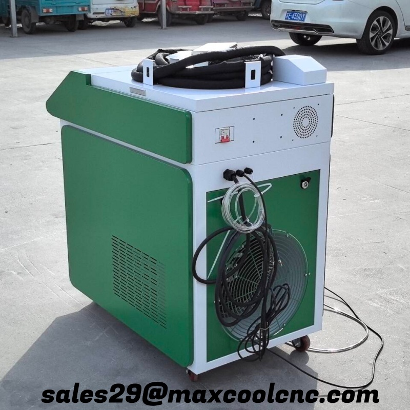 Sistema di Saldatura Laser a F - Fiber Laser Cutter 1500W Metal recensione e prezzo