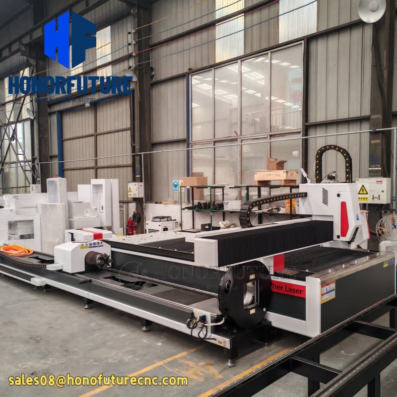 Macchina per Taglio Laser a Fi - Fiber Laser Cutter 1500W Metal recensione e prezzo
