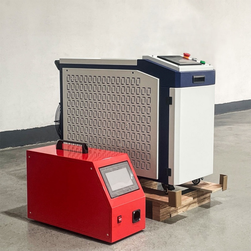 Nuova Saldatrice a Fibra Laser - Fiber Laser Welding Machine 1500W recensione e prezzo