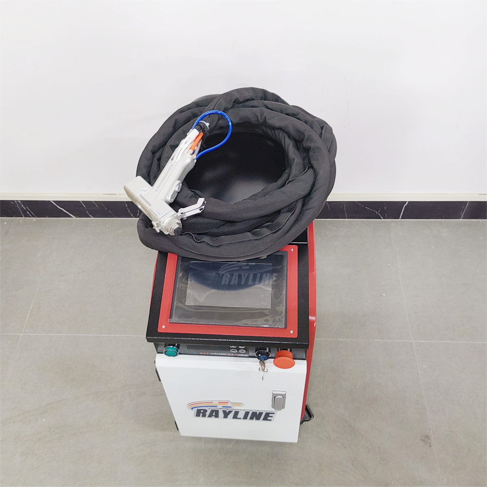 Nuova Mini Saldatrice Laser a  - Fiber Laser Welding Machine 1500W recensione e prezzo