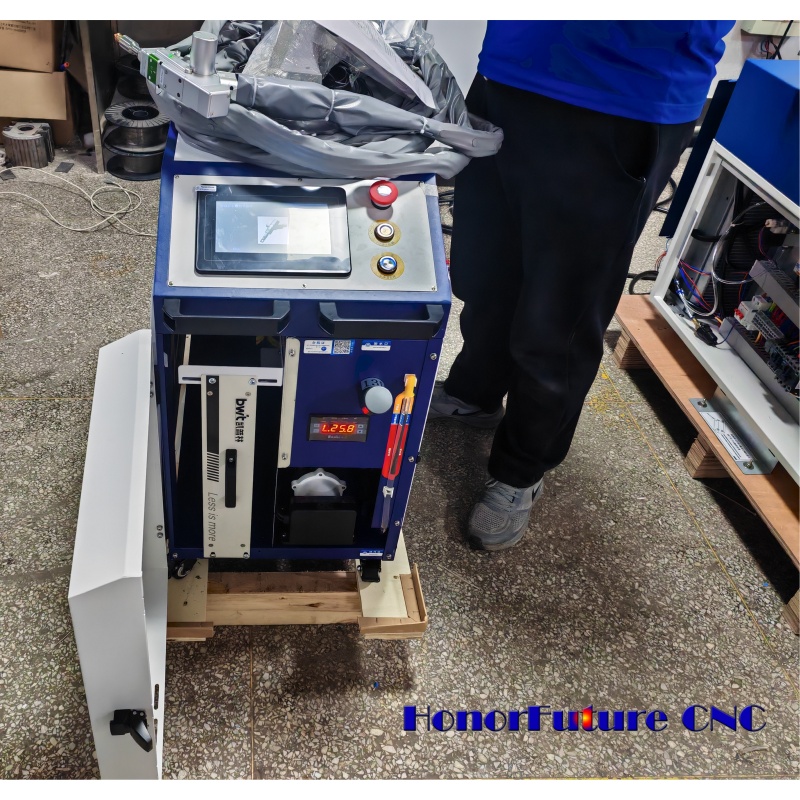 Macchina Industriale per Puliz - Fiber Laser Welding Machine 1500W recensione e prezzo
